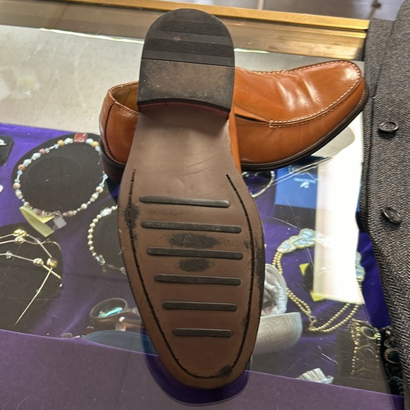 Men’s Gianni Versace slip on - Picture 3 of 8